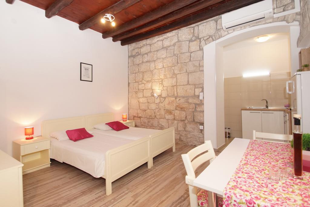 Apartment Chupa Korcula Town Exterior photo