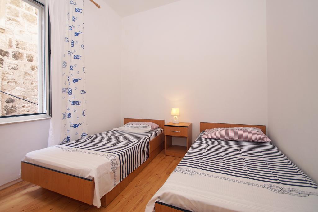 Apartment Chupa Korcula Town Exterior photo